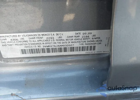 2010 Volkswagen Jetta Se z USA, uszkodzony, nr VIN 3VWRX7AJ4AM032027